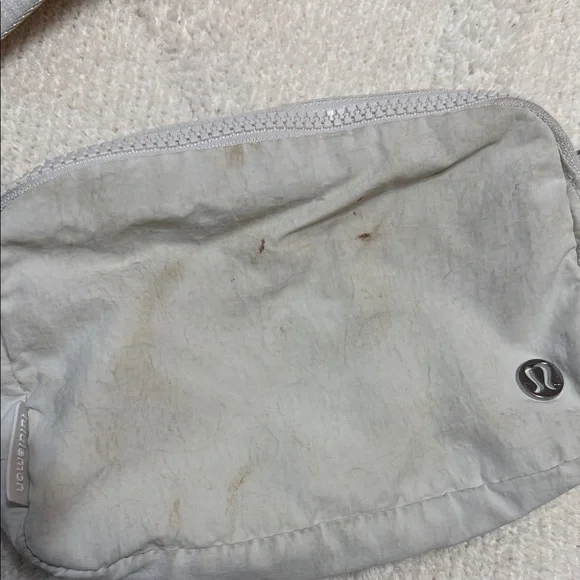 lululemon white belt bag - Picture 2 of 4